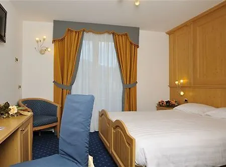 Gran Vacanze Garnì Rooms&apartments Dimaro